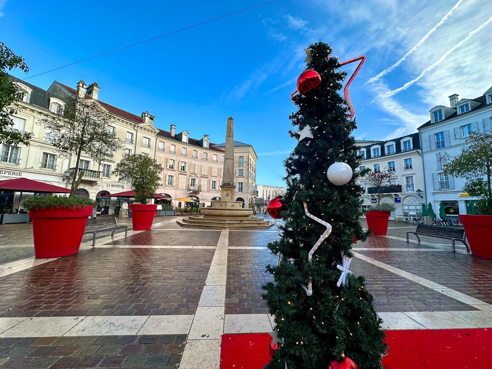 Appt Vue Place De Toscane - 4Min Disneyland-Paris Serris Exteriér fotografie